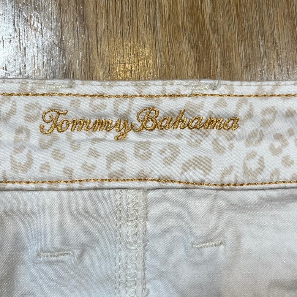 Tommy Bahama Short Skirt Coconut Size 4 Animal Print Cream Stretch Mini EUC - Picture 8 of 13